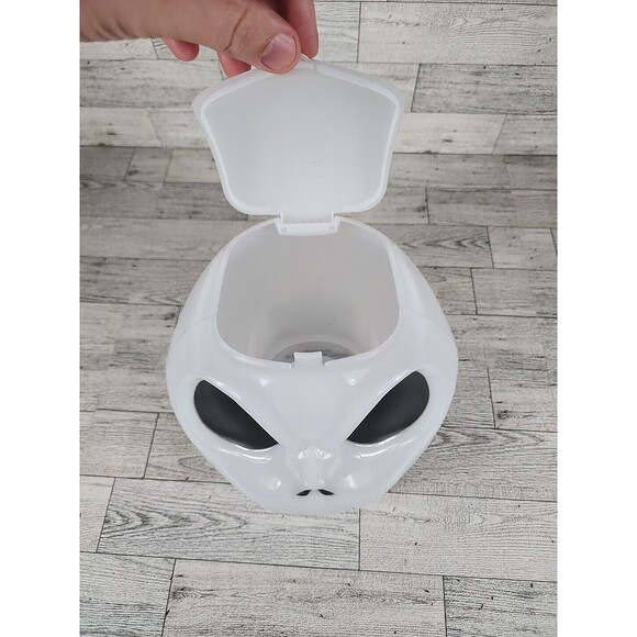 AMC Jack Skellington Disney Nightmare Before Christmas Popcorn Bucket Lights Up - Picture 6 of 7